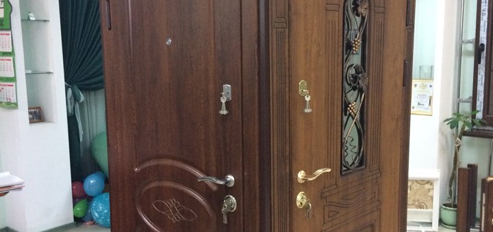 Двері від заводу металопластикових конструкцій «Сокос» в Дніпрі. Замовити недорого
