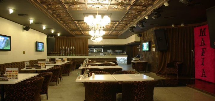 The interior of the restaurant chain "Mafia". Order Italian and Japanese cuisine at a discount.