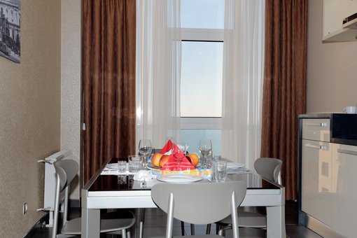 Завтраки в номере Владивосток в отеле 12th Floor Apartments в Одессе
