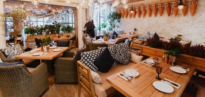 Знижки в ресторані грецької кухні «Taverna» в Києві