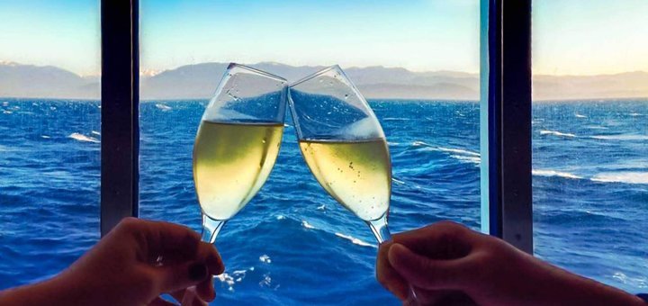 Free cruises for members of the international tourist cruise club «inCruises». Register with a discount