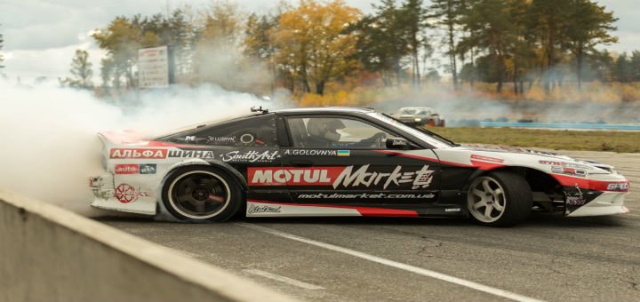 Гоночные соревнования «RTR Time Attack» на автодроме Чайка. Покупайте билеты на открытие сезона RTR 2017 по акции.