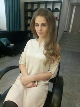 Укладка волос в салоне красоты «TI Beauty Space» в Киеве по акции