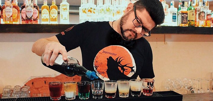 Скидки и акции на бар и меню кухни в баре «The Drinkery» в Киеве