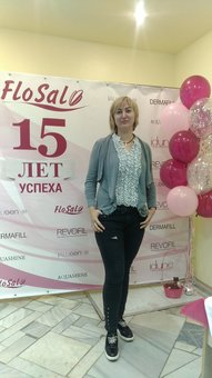 Victoria panchenko cosmetologist at the &quot;health derma&quot; center in kharkov. do facial cleansing for promotions.
