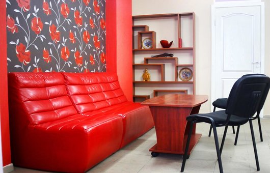 Book a room at vizit holl