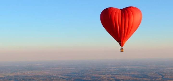 Політ на повітряній кулі від "Міністерства щастя". Подарувати політ на повітряній кулі зі знижкою.