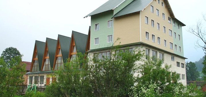 Знижки на відпочинок в туркомплексі карпати в славском2