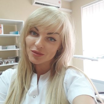 Косметолог Винославська Юлія у Києві. Робіть контурну пластику по акції.