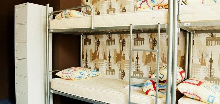 Номер в хостеле «ZigZag». Забронировать хостел со скидкой. Недорогие хостелы в Киеве.