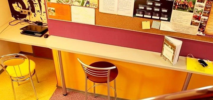 Хостел «ZigZag». Забронировать хостел со скидкой. Недорогие хостелы в Киеве.