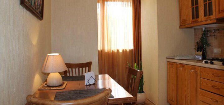 Низькі ціни «one-bedroom apartment in the center»