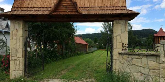 Скидки и акции на проживание в домике коттедже шале «Sofiya» в Микуличин «София»