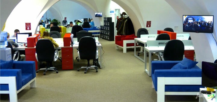 Special offer from the ihub coworking platform