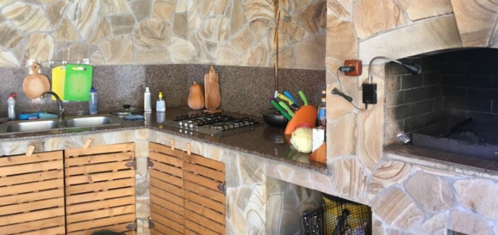 Скидки на отдых на вилле Лео в Грибовке4