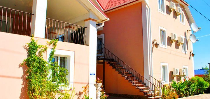 Pension &quot;vlada&quot; in the iron port. book rooms for the promotion.