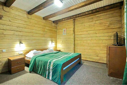 Закажите номер в лодже «Bober HOUSE» в Микуличине и получите скидку