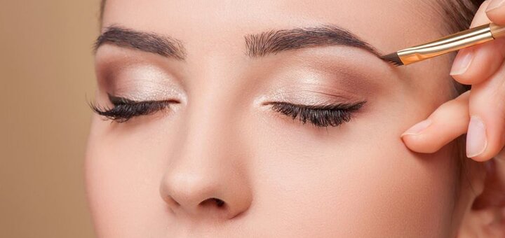 Skid for eyebrow shaping from milady&#39;s salon