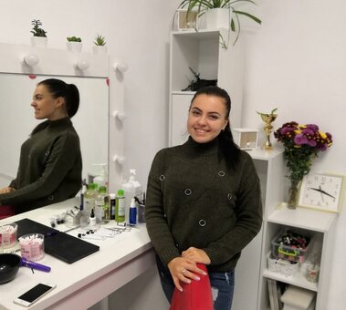 Nails factory by Elena Gerzanich