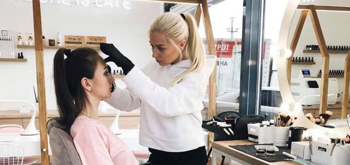 Знижка на укладку від салону краси face factory lviv