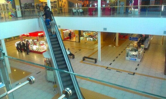 Низкие цены в торгово-развлекательном центре «Aeromall»