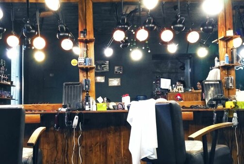 Камуфлирование седины в Frisor barbershop Черновцы. Записаться на камуфлирование седины по акции