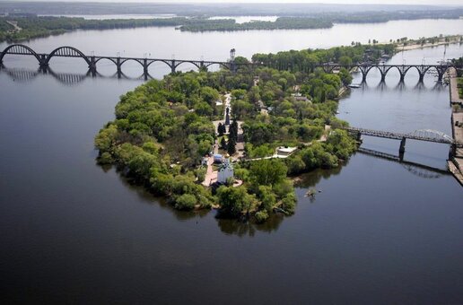 &quot;kemp island&quot; vinnytsia