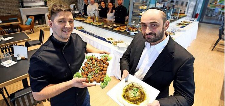 «Campus Cafe Salomon» - Ресторан в Киеве. Заказывай ужин 3