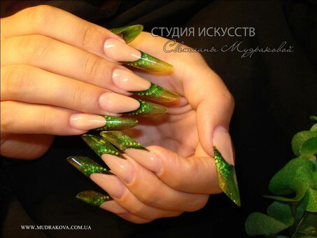 Маникюр