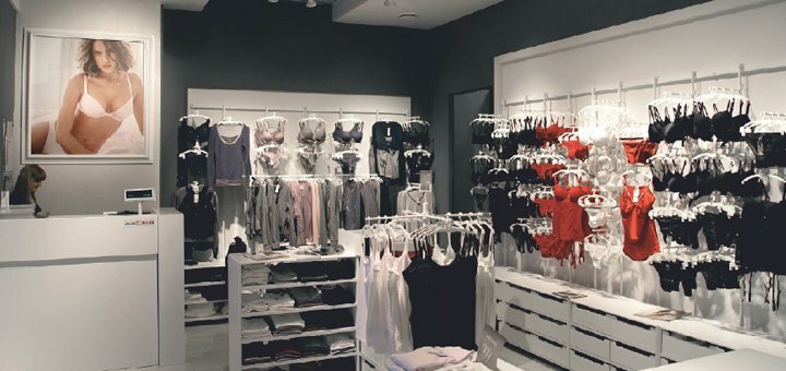 Promotions lingerie store &quot;intimissimi&quot;