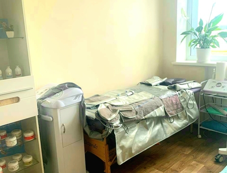 Пресотерапія в студії краси «Stess» в Києві. Записатися акцією.