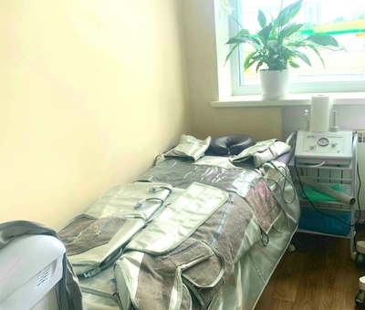 Віскі-обгортання в студії краси «Stess» в Києві. Записатися акцією.