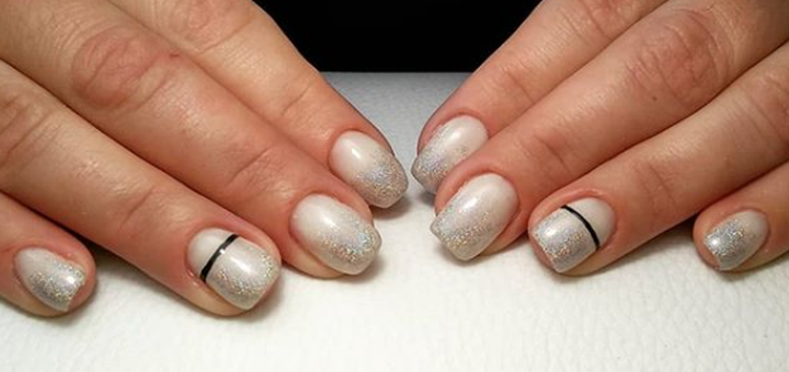 Discount on manicure and nail extension