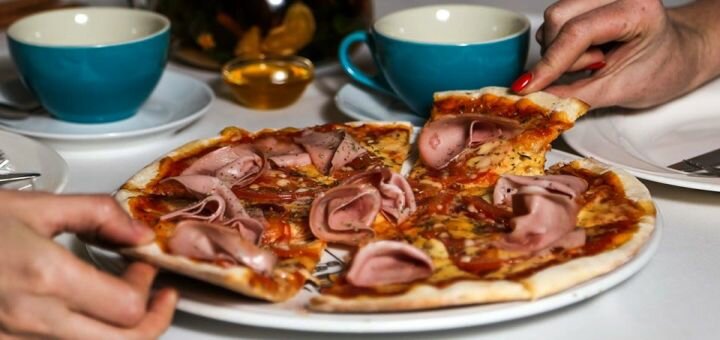 Discount on all menus at la strada restaurant
