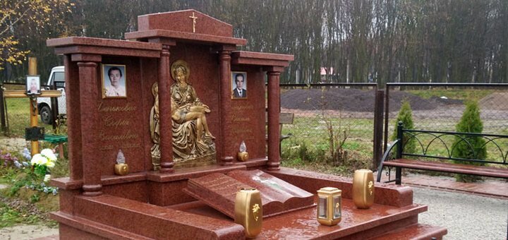 Элитные склепы от компании «Granitgm» во Львове. Заказать со скидкой.