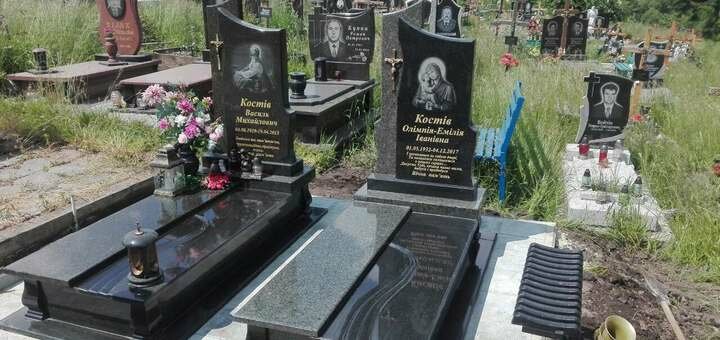 Ритуальные изделия из камня от компании «Granitgm» во Львове. Заказать со скидкой.