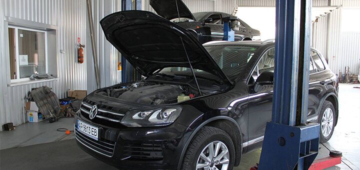 Auto repair in the service station "Service Station Kakhovskaya" in Zaporozhye. With discount.