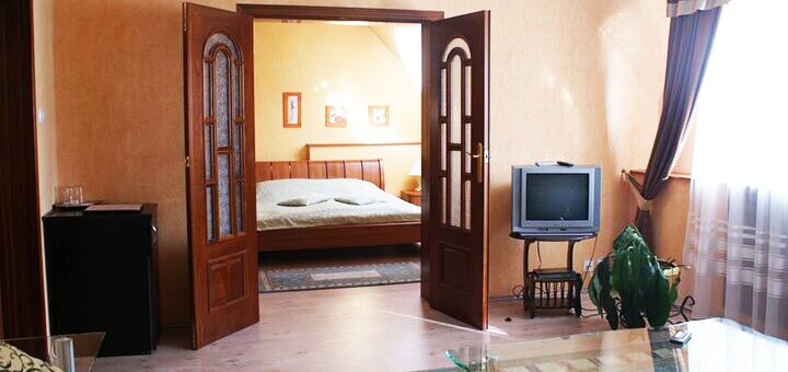 Discounts for rest in the hotel "Eduard" in Uzhgorod10
