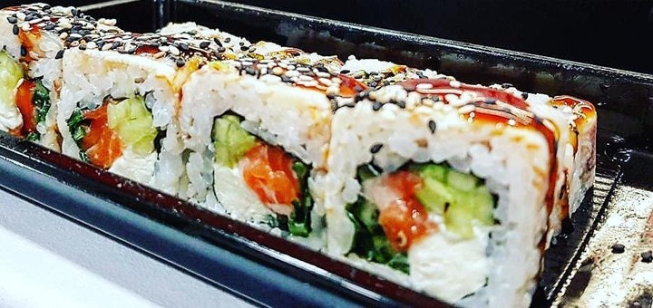 Order delicious sushi at a discount