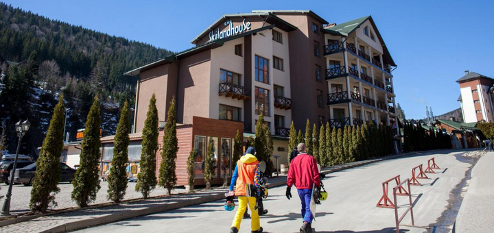 Hotel "Skilandhouse" in Bukovel. Book rooms with promotion 13