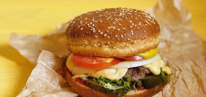 Discounted kitchen menu at family palace