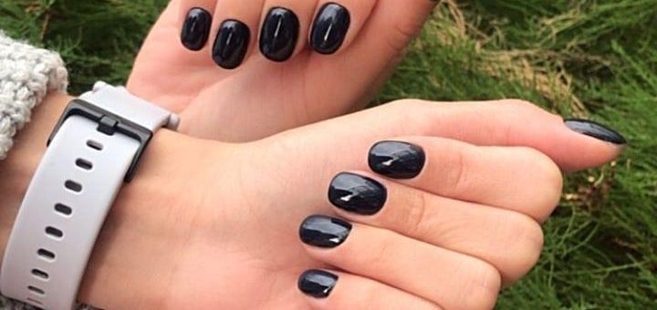 Discount on manicure and pedicure at Sweet Beauty salon