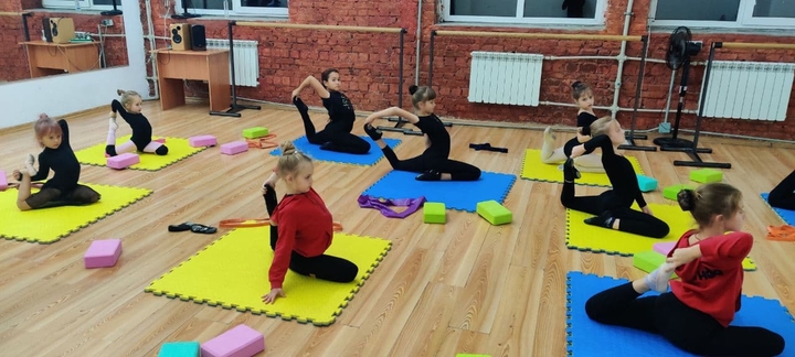 Студия современной хореографии ТМ Studio в Киеве. Со скидкой.