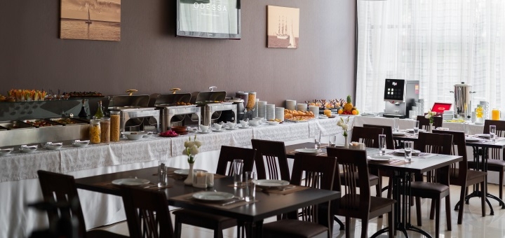 Отель "ОК Одесса", ресторан. Забронировать номер по акции.