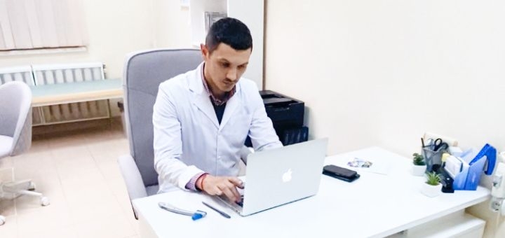 Обследование врача в клинике Neuro-CardioLab