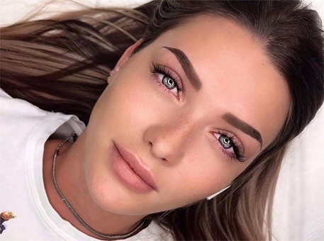 Кабінет краси «All dolls територія краси» знижки на догляд за віями