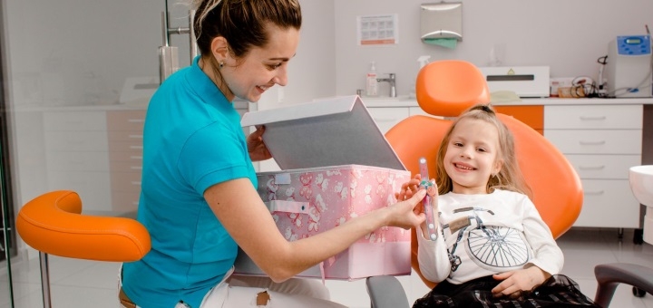 "Dental Clinic 1" in Lviv. Dental hygiene at a discount.