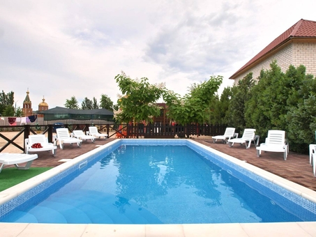 Hotel with swimming pool in Kirillovka discount