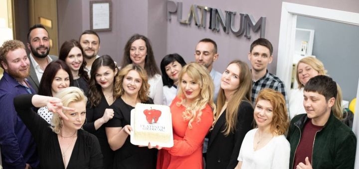 Знижки на пілінг у медичному центрі «Платінум»