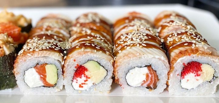 Sushi 3303 in Dnipro. Discount on rolls